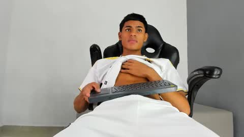 Paull Cassidy online show from October 2025 08:20:01 PM