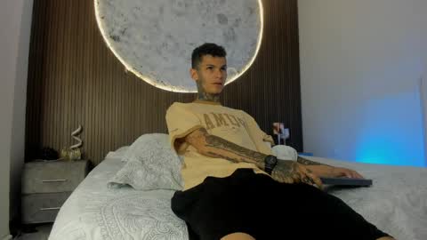 Snapshot of paulo527 chatting on April 2026 05:35:02 AM Paulo online show from April 2026 05:35:02 AM