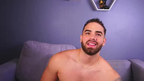 Paul Phoenix online show from December 2025 08:29:01 PM