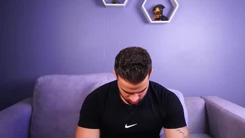 Paul Phoenix online show from December 2025 07:42:01 PM