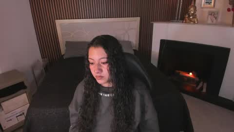 Snapshot of paulyss chatting on April 2026 11:55:02 AM Paulys online show from April 2026 11:55:02 AM