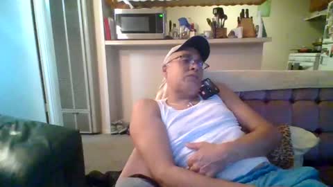 Snapshot of pawgkiller chatting on December 2025 02:31:01 AM pawgkiller online show from December 2025 02:31:01 AM