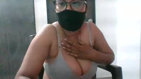 Payal online show from June 2026 01:17:02 PM