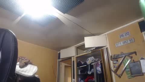 Snapshot of pc8474408 chatting on June 2026 09:26:01 AM pc8474408 online show from June 2026 09:26:01 AM