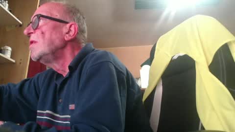 Snapshot of pc8474408 chatting on June 2026 11:31:01 AM pc8474408 online show from June 2026 11:31:01 AM