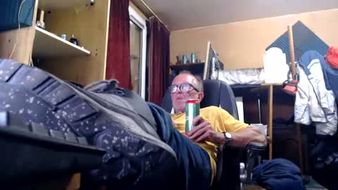 Snapshot of pc8474408 chatting on June 2026 03:02:01 PM pc8474408 online show from June 2026 03:02:01 PM