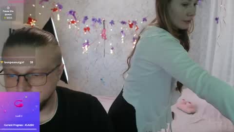 Snapshot of peach_mary_jay chatting on May 2026 02:01:02 PM Mary Jay online show from May 2026 02:01:02 PM