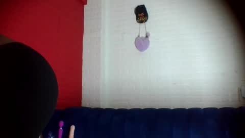 Snapshot of peach_melbah chatting on July 2026 07:31:01 PM peach_melbah online show from July 2026 07:31:01 PM