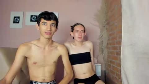 peach tyron online show from March 2025 01:53:02 AM