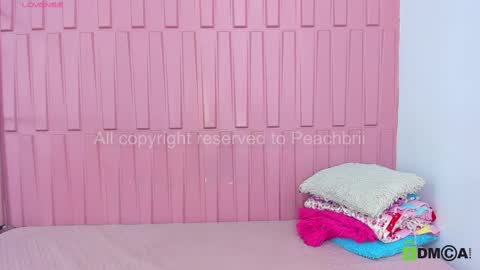 Briana online show from September 2025 01:33:01 PM