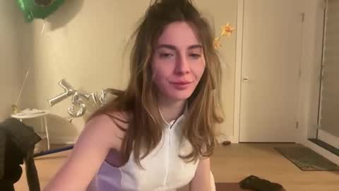 Snapshot of peacheekitty chatting on January 2026 06:51:02 AM Effyyyyy online show from January 2026 06:51:02 AM