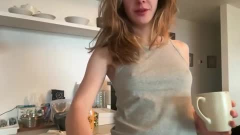 Snapshot of peacheekitty chatting on February 2026 06:12:02 PM Effyyyyy online show from February 2026 06:12:02 PM