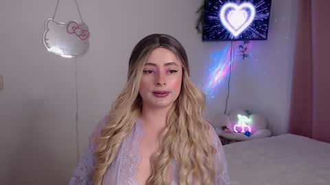 peacherry_ online show from January 2025 01:08:01 AM