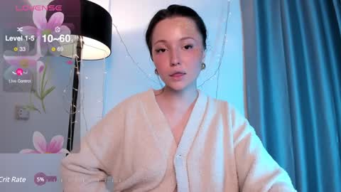 Lili online show from December 2024 12:43:02 AM