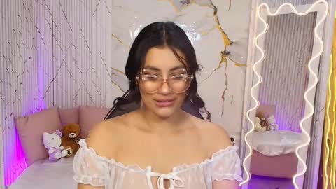 peachy_tay online show from February 2026 12:05:02 PM