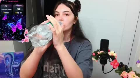 Snapshot of peachybabe__ chatting on March 2026 03:45:01 PM Peachy online show from March 2026 03:45:01 PM