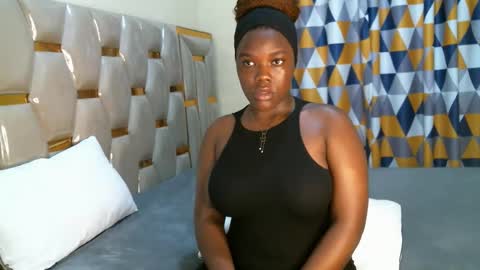 Snapshot of peachygirl255 chatting on October 2025 07:54:01 AM Peachy online show from October 2025 07:54:01 AM