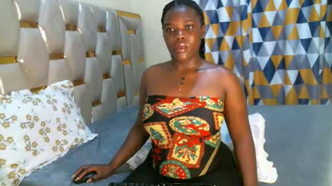 Snapshot of peachygirl255 chatting on November 2025 05:24:01 AM Peachy online show from November 2025 05:24:01 AM