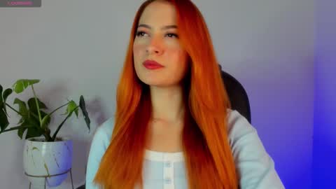 Snapshot of pear__moon chatting on March 2026 03:33:02 AM LILLY online show from March 2026 03:33:02 AM