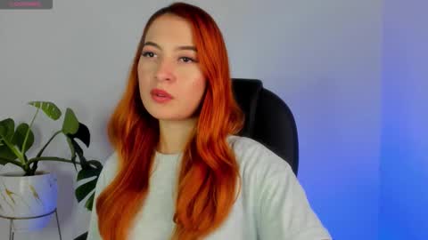 Snapshot of pear__moon chatting on March 2026 04:07:02 AM LILLY online show from March 2026 04:07:02 AM