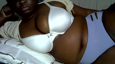 Keci online show from November 2025 08:01:02 AM