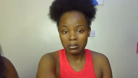 Snapshot of pearl_velvet chatting on January 2026 06:11:01 PM vel online show from January 2026 06:11:01 PM