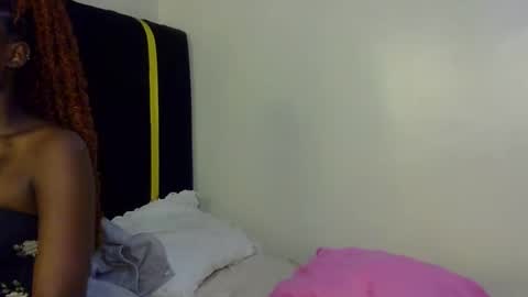 Snapshot of pearl_velvet chatting on January 2026 07:30:01 PM vel online show from January 2026 07:30:01 PM