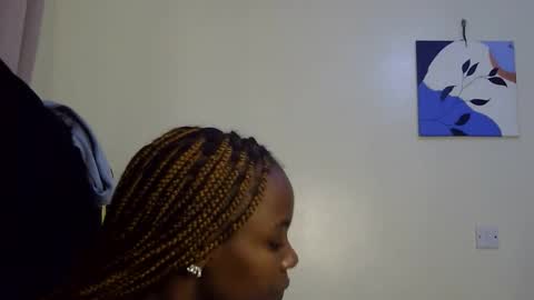 Snapshot of pearl_velvet chatting on March 2026 10:44:02 AM vel online show from March 2026 10:44:02 AM