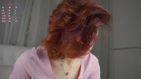 Snapshot of pebee chatting on March 2026 01:12:01 AM Lily online show from March 2026 01:12:01 AM