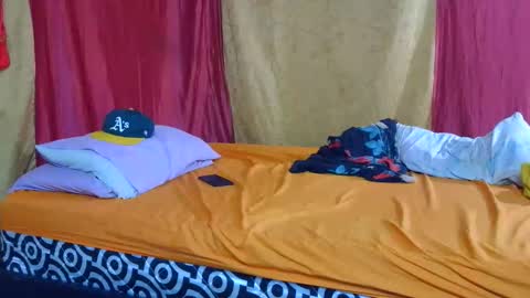 pecadodulce online show from February 2026 10:35:01 PM