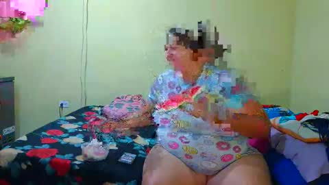 Snapshot of pecadodulce chatting on April 2026 07:07:02 PM pecadodulce online show from April 2026 07:07:02 PM