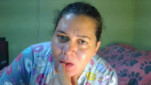 Snapshot of pecadodulce chatting on April 2026 05:34:01 PM pecadodulce online show from April 2026 05:34:01 PM