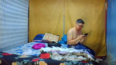 Snapshot of pecadodulce chatting on May 2026 11:46:02 PM pecadodulce online show from May 2026 11:46:02 PM