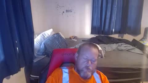 Snapshot of pecker40 chatting on March 2026 10:13:01 PM pecker40 online show from March 2026 10:13:01 PM