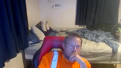 pecker40 online show from May 2026 02:06:01 AM