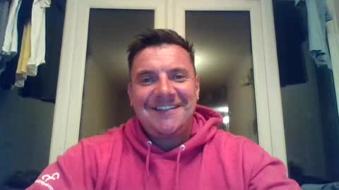 pedrok87 online show from July 2026 11:31:01 PM