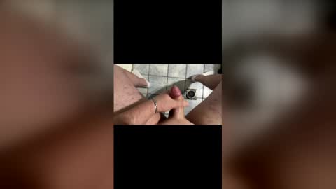 Snapshot of pedrolor475531 chatting on April 2026 08:25:02 PM pedrolor475531 online show from April 2026 08:25:02 PM