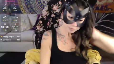 Snapshot of peekclimaxxx chatting on January 2025 02:58:02 AM NEXT CHILL SESH  1130 930pm -ish PEEK online show from January 2025 02:58:02 AM