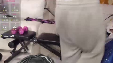 Snapshot of peekclimaxxx chatting on February 2025 03:24:02 PM NEXT CHILL SESH  1130 930pm -ish PEEK online show from February 2025 03:24:02 PM