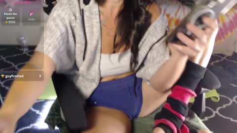 Snapshot of peekclimaxxx chatting on September 2025 01:57:02 PM NEXT CHILL SESH  1130 930pm -ish PEEK online show from September 2025 01:57:02 PM