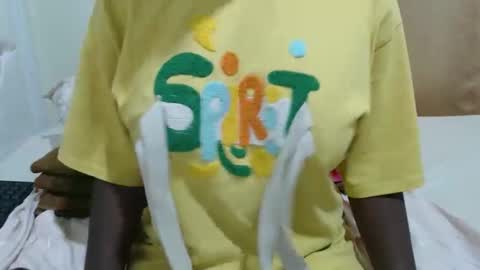 Snapshot of peekybarbie chatting on October 2025 04:02:01 AM Barbie online show from October 2025 04:02:01 AM