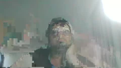 Snapshot of peeteymhmmm chatting on May 2026 01:12:02 AM peeteymhmmm online show from May 2026 01:12:02 AM