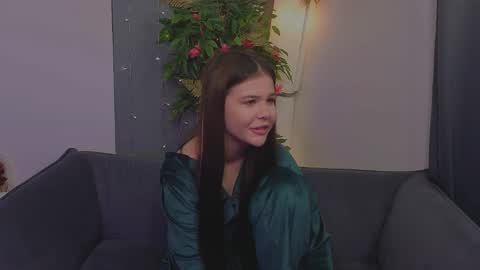 Snapshot of peggiescinto chatting on April 2026 01:41:01 PM Betty online show from April 2026 01:41:01 PM