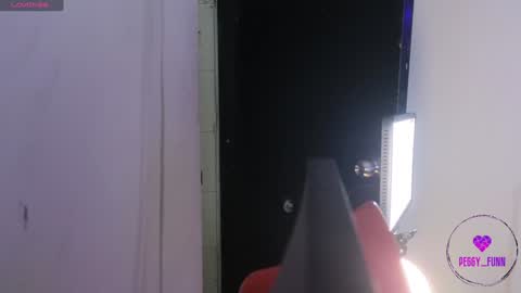 peggy-funn online show from December 2024 03:23:02 AM