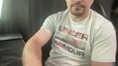 Snapshot of pelao2007 chatting on February 2026 11:48:01 AM easy cum online show from February 2026 11:48:01 AM