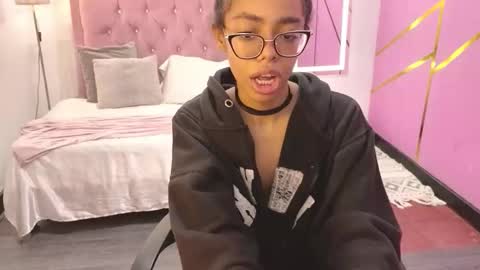 peneelopeecute online show from February 2026 08:46:02 PM