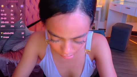 Snapshot of peneelopeecute chatting on May 2026 10:37:02 PM peneelopeecute online show from May 2026 10:37:02 PM