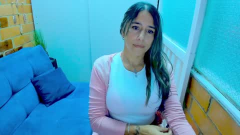 Penelope online show from February 2025 07:05:02 PM