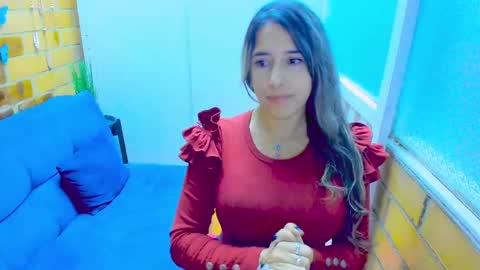 Penelope online show from February 2025 08:18:01 PM