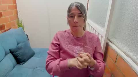 Penelope online show from April 2026 07:14:01 PM